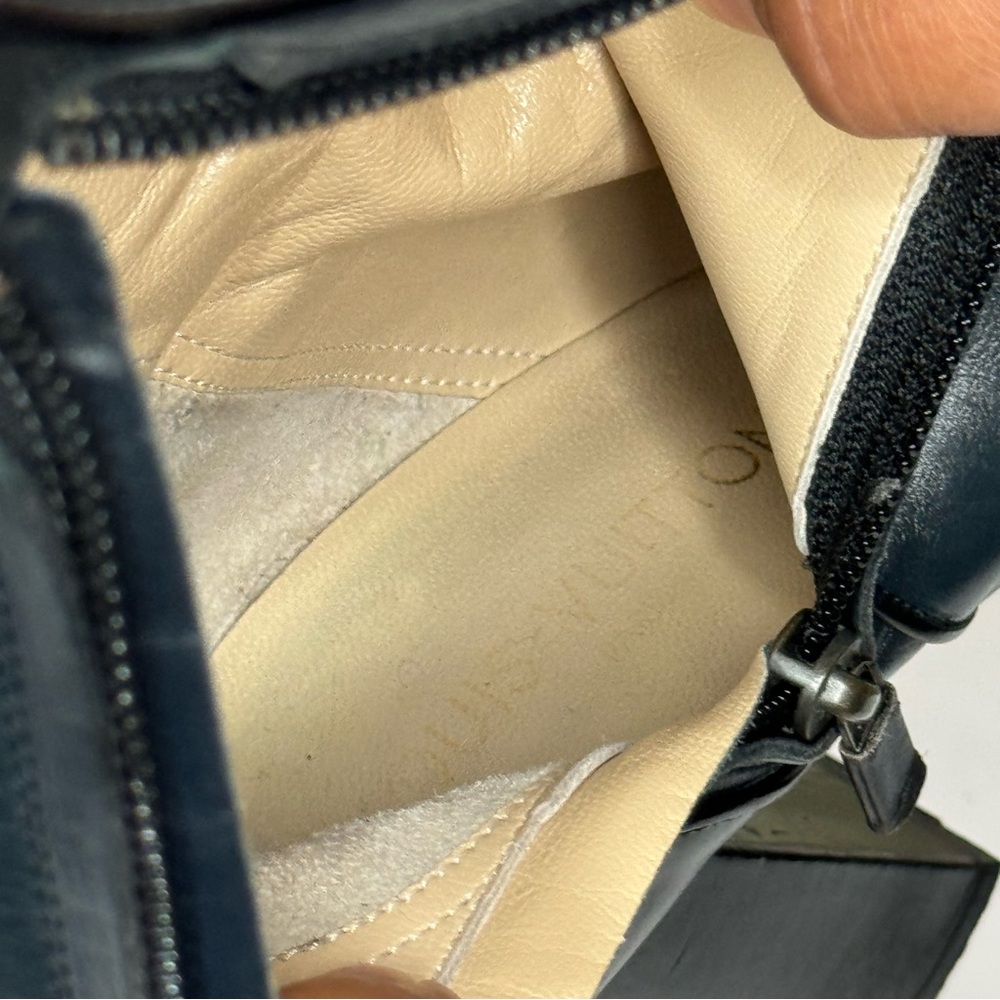 LV knee boots - Picture 14 of 14